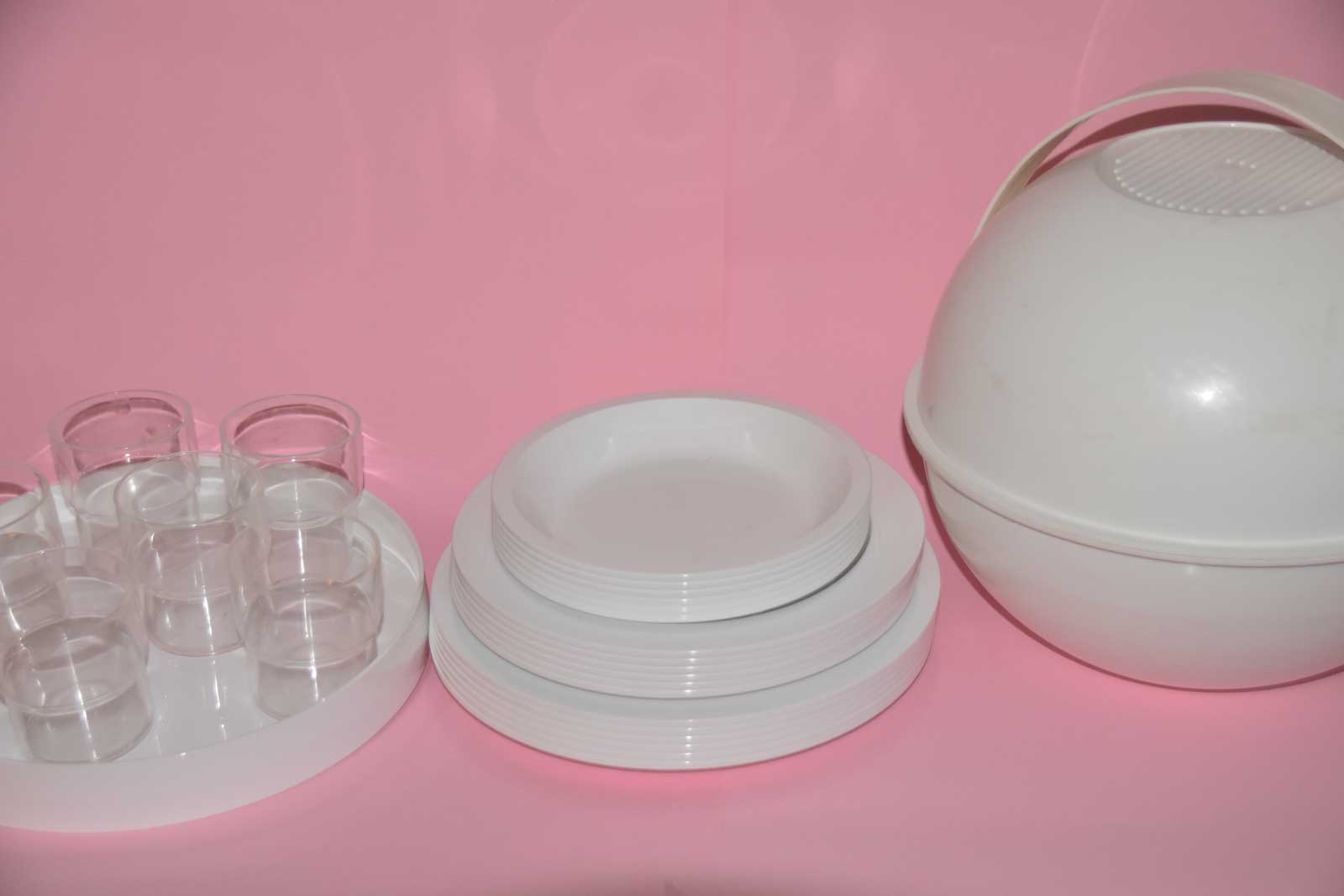 ITALIAN PICNIC BALL PICNIC SET X 6 BY CARLO VIGLINO FOR GUZZINI