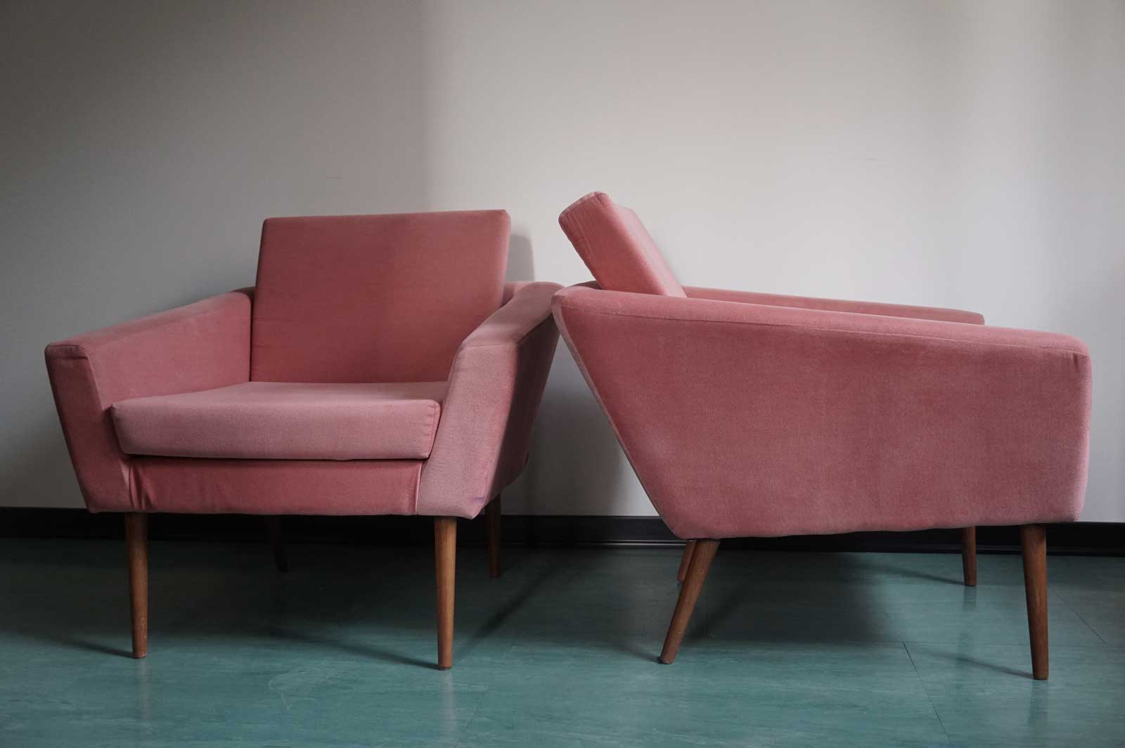 MID CENTURY STYLE ARMCHAIRS