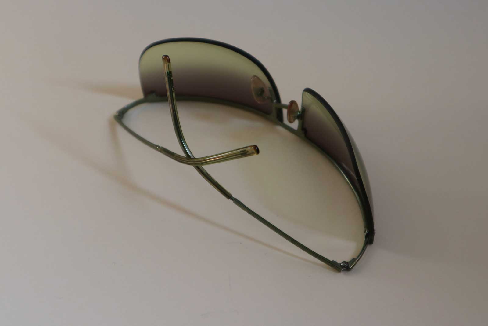 GUCCI GREEN JADE RIMLESS SUNGLASSES